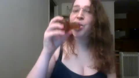 queenofthenights online show from March 2026 10:14:01 PM