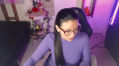 queenrose94 online show from April 2026 02:17:02 PM