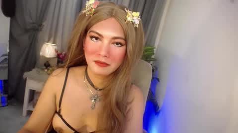 Sabrina online show from October 2025 02:38:01 PM