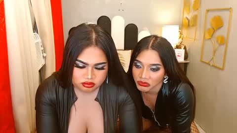 queenshasha and nathalie online show from December 2024 02:09:02 AM