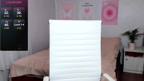 Anna online show from November 2025 07:06:02 AM