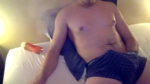 Quentin online show from November 2025 09:14:01 PM