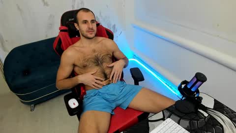 Nikita online show from December 2024 08:18:01 PM