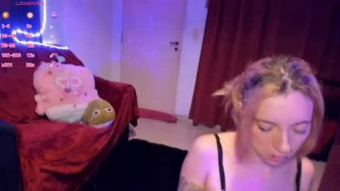 Snapshot of rabit_snake chatting on May 2026 05:12:01 AM Rabbit Snake online show from May 2026 05:12:01 AM
