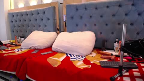  RACHEL online show from December 2024 06:06:02 PM