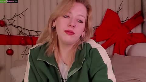 RachelCart online show from December 2025 03:13:01 AM