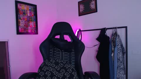 rachell_420 online show from February 2026 10:44:01 PM