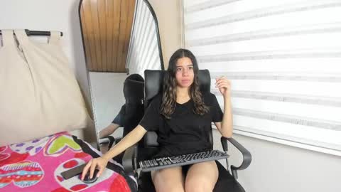 Rachell online show from February 2025 09:47:02 AM