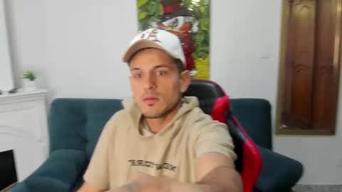 Snapshot of rachell_jacob chatting on April 2026 08:42:01 AM rachell_jacob online show from April 2026 08:42:01 AM