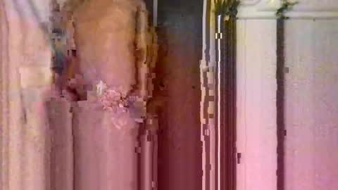 Snapshot of rachelmikels chatting on May 2026 06:51:02 AM Rachel Michaels online show from May 2026 06:51:02 AM