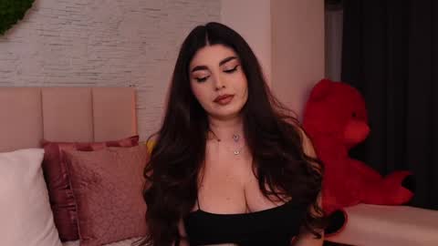 RachelSwaan online show from February 2025 06:40:01 AM