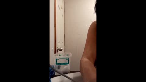Snapshot of raclomasecret chatting on December 2025 11:36:02 AM Racloma Secret online show from December 2025 11:36:02 AM