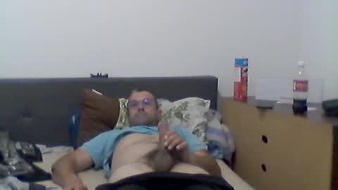 Snapshot of rade1984 chatting on June 2026 06:38:02 AM rade1984 online show from June 2026 06:38:02 AM