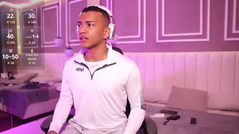 Snapshot of rafa_cruz chatting on February 2026 12:32:01 PM rafa_cruz online show from February 2026 12:32:01 PM