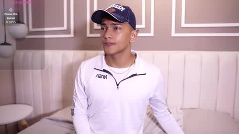 Snapshot of rafa_cruz chatting on February 2026 12:12:01 PM rafa_cruz online show from February 2026 12:12:01 PM