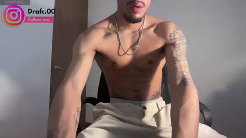 Snapshot of rafael_stone1 chatting on June 2026 05:23:02 AM NEW IG online show from June 2026 05:23:02 AM