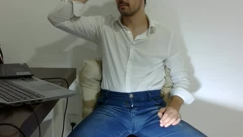 elenacam online show from January 2026 11:09:01 PM