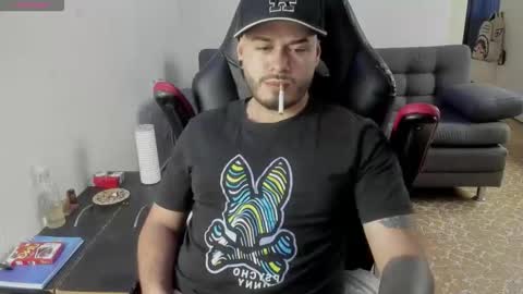 ragnar_lothbrok77 online show from January 2026 08:02:02 PM