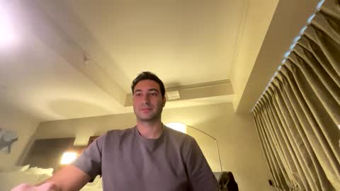 Snapshot of ragnearyou chatting on September 2025 06:31:01 PM ragnearyou online show from September 2025 06:31:01 PM