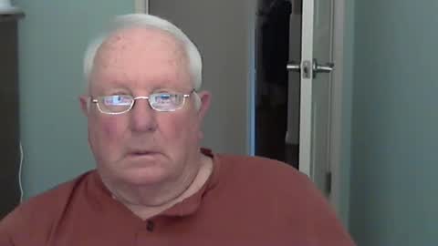 raiderman215 online show from April 2026 09:52:01 PM