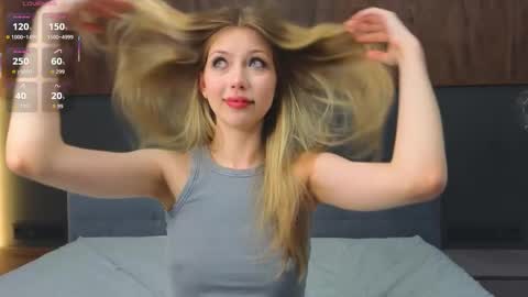 Lisa online show from November 2025 12:05:02 AM