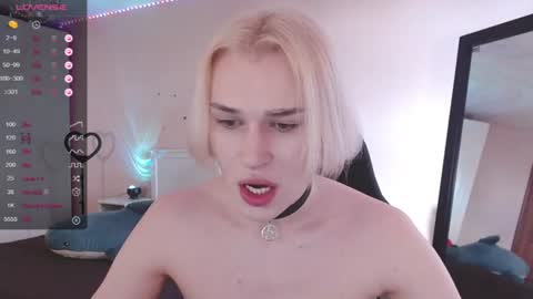 Snapshot of rainbow__salt chatting on June 2026 10:40:02 AM Mike online show from June 2026 10:40:02 AM