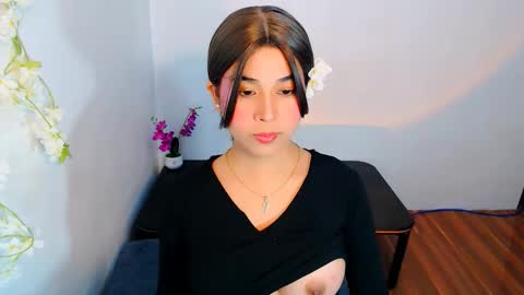 raindrizzle1706 online show from November 2025 06:52:01 PM