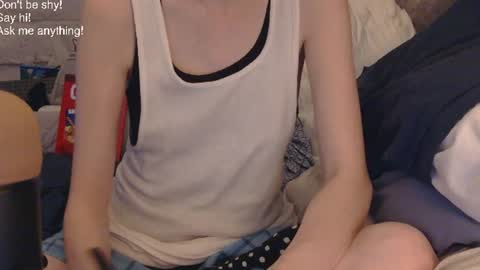 Snapshot of rainydayem chatting on July 2026 03:48:01 AM RainyDayEm online show from July 2026 03:48:01 AM