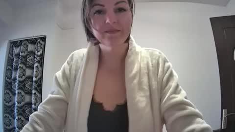 raissa_666 online show from January 2026 07:13:01 AM