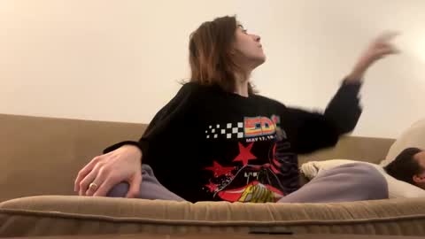 Ray Ray online show from February 2025 06:09:01 AM