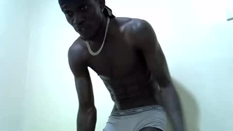 Snapshot of rakeem_1_ chatting on February 2025 07:32:02 PM rakeem 1  online show from February 2025 07:32:02 PM