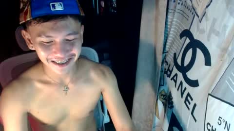 Snapshot of ralfhuge24 chatting on July 2026 10:41:01 AM ralfhuge24 online show from July 2026 10:41:01 AM