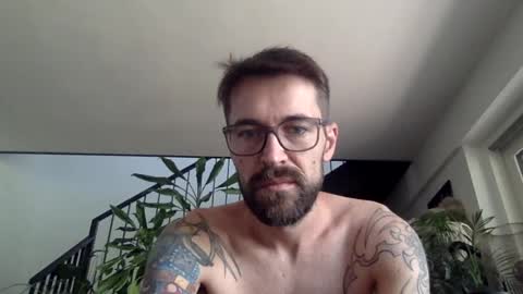 Snapshot of ramler0815 chatting on June 2026 07:28:01 AM ramler0815 online show from June 2026 07:28:01 AM