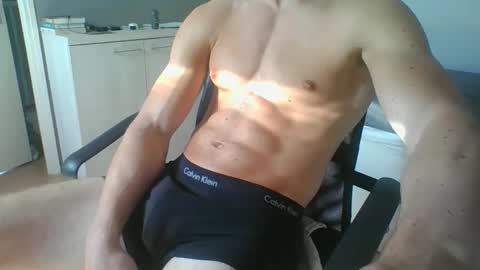 ramonjoosse2001 online show from May 2026 12:12:02 PM