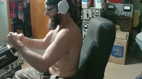 Randall online show from April 2026 07:58:01 PM