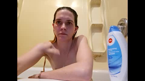 Snapshot of randcandy77 chatting on February 2025 02:07:01 AM Randcandy77 online show from February 2025 02:07:01 AM