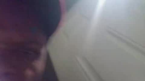 Snapshot of ranielenglish821 chatting on March 2025 06:28:02 AM ranielenglish821 online show from March 2025 06:28:02 AM