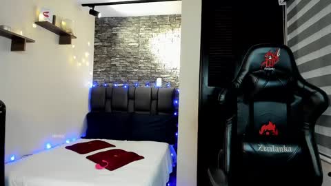 Jonas online show from December 2024 01:15:02 AM