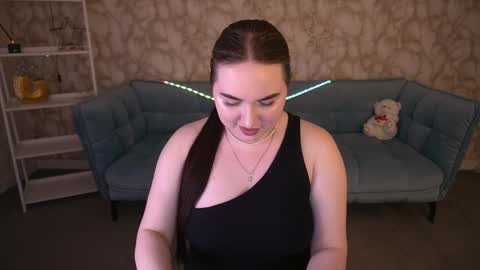 Snapshot of rapunzelangel chatting on May 2026 05:58:02 AM rapunzelangel online show from May 2026 05:58:02 AM