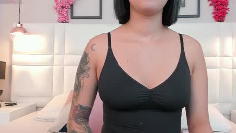 raquel Hyde online show from July 2026 07:27:01 PM