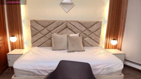 Raquel online show from March 2026 12:21:02 PM