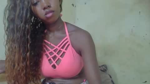 Snapshot of rasoanirinaa chatting on May 2026 11:43:01 PM rasoanirinaa online show from May 2026 11:43:01 PM
