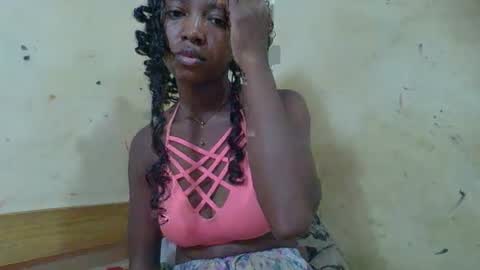 Snapshot of rasoanirinaa chatting on May 2026 10:36:01 PM rasoanirinaa online show from May 2026 10:36:01 PM