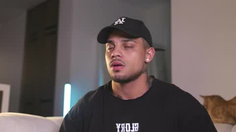 rausch77 online show from December 2025 03:59:01 AM