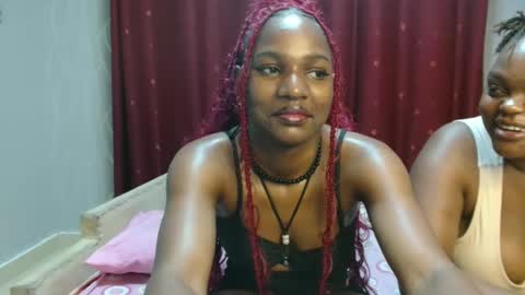 Snapshot of raven_luxe chatting on April 2026 06:10:01 PM Raven online show from April 2026 06:10:01 PM
