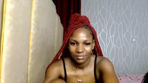 Snapshot of raven_luxe chatting on June 2026 07:12:01 PM Raven online show from June 2026 07:12:01 PM