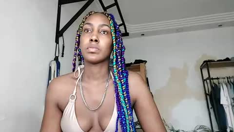 Snapshot of ravenbby chatting on July 2026 02:35:02 AM ravenbby online show from July 2026 02:35:02 AM