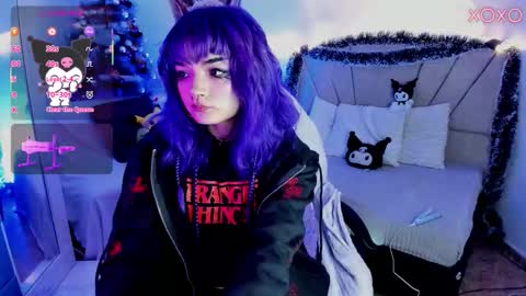 ravencollen online show from December 2025 09:00:01 PM