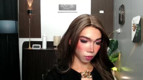 Snapshot of ravennax chatting on February 2025 07:47:02 PM ravennaxx online show from February 2025 07:47:02 PM