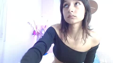 Snapshot of ravennocturne chatting on December 2024 08:32:01 PM Helena Viktoria Volkov online show from December 2024 08:32:01 PM